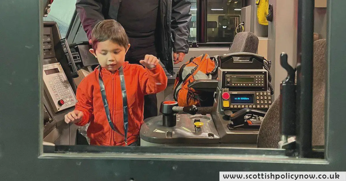 5-Year-Old Boy with Limited Life Span Granted His Wish to Journey on Scotland’s Famous Caledonian Sleeper