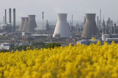If Grangemouth Plans Proceed, Banned Russian Oil Could Potentially Enter Scotland